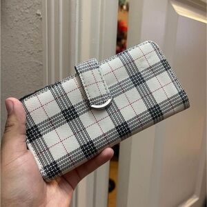 Trifold wallet